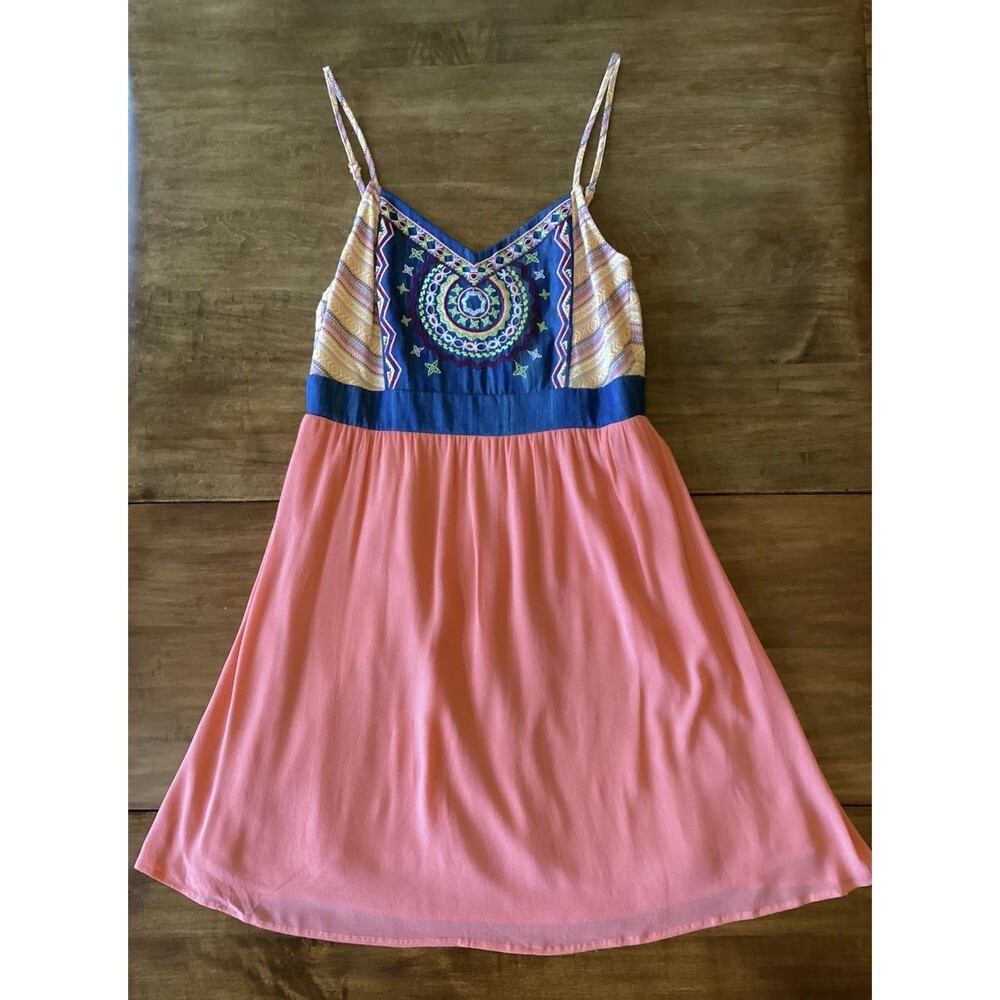 Chelsea & Violet Bohemian Embroidered Blue & Coral Mini Dress Size Medium NWT